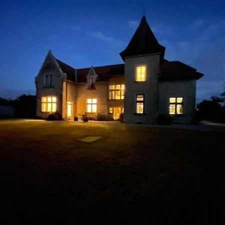 Chambres Au Chateau Du Mouillat Saint-Clair-de-la-Tour Buitenkant foto