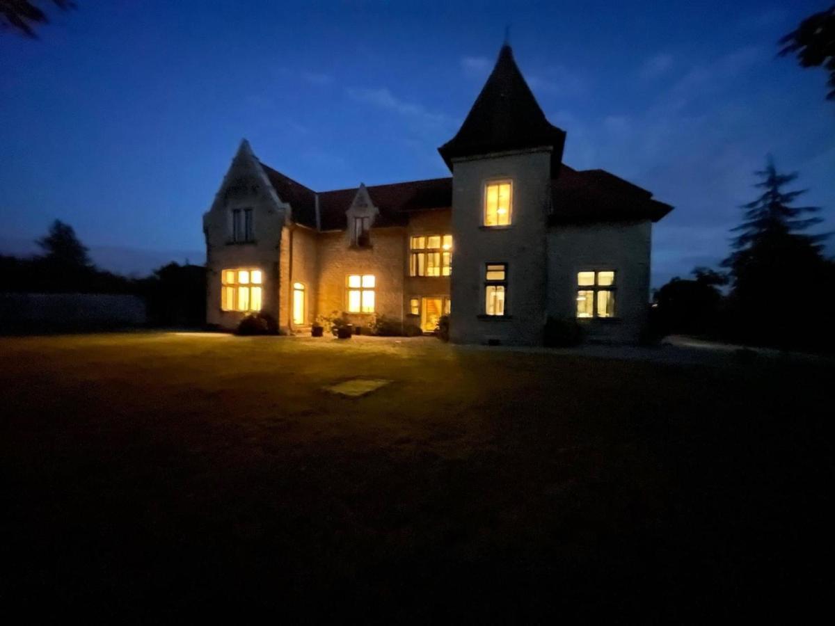 Chambres Au Chateau Du Mouillat Saint-Clair-de-la-Tour Buitenkant foto